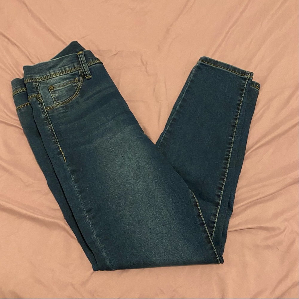 Women's Dark Indigo Skinny Jeans with Stretch